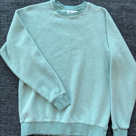 Feat Crewneck - Picture 2 of 5